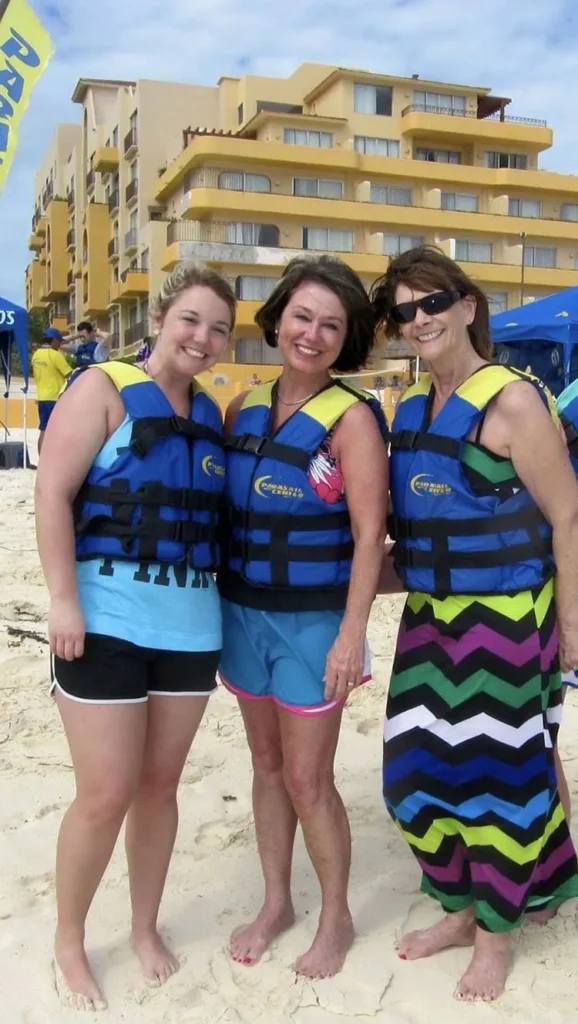 Grimes Dentistry staff at the beach