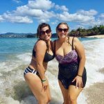 Grimes Dentistry staff at the beach